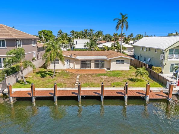 2940 NE 19th St, Pompano Beach FL 33062