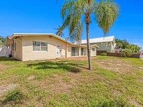 2940 NE 19th St, Pompano Beach FL 33062