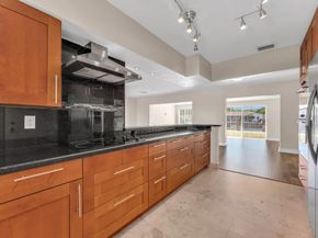 2940 NE 19th St, Pompano Beach FL 33062