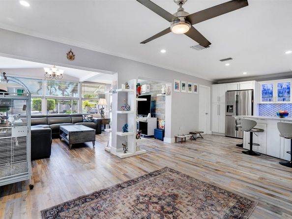 1015 NE 18TH St, Fort Lauderdale FL 33305