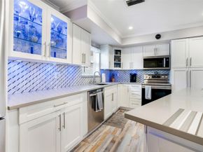 1015 NE 18TH St, Fort Lauderdale FL 33305