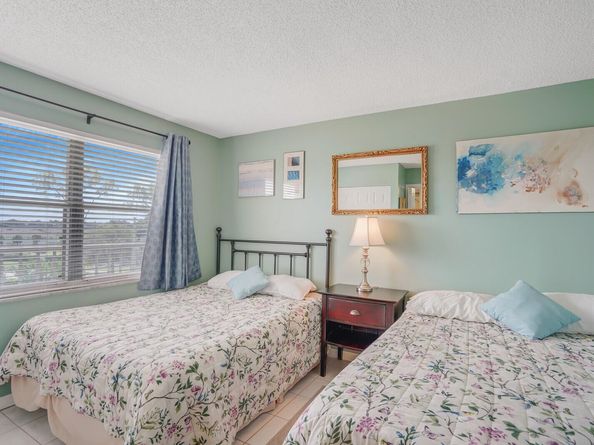 3959 Via Poinciana 503, Lake Worth FL 33467