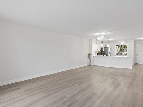 2232 N Cypress Bend Drive 107, Pompano Beach FL 33069