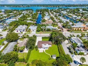 330 Center Street, Jupiter FL 33458