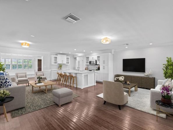 330 Center Street, Jupiter FL 33458