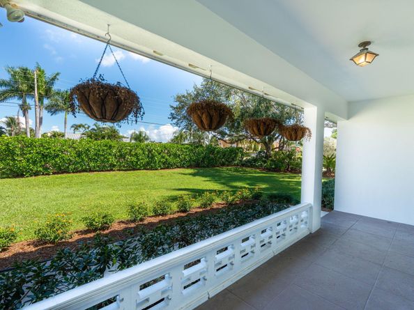 330 Center Street, Jupiter FL 33458