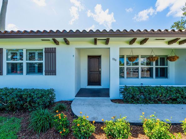 330 Center Street, Jupiter FL 33458
