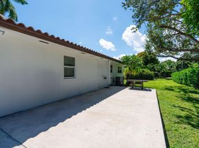 330 Center Street, Jupiter FL 33458