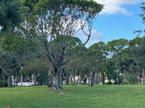 6061 N Falls Circle Dr 102, Lauderhill FL 33319