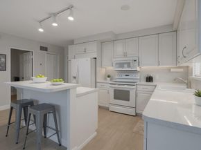 1000 SE 4th St 127, Fort Lauderdale FL 33301