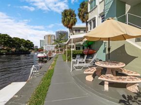 1000 SE 4th St 127, Fort Lauderdale FL 33301