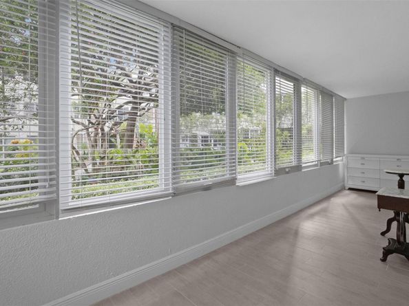 1000 SE 4th St 127, Fort Lauderdale FL 33301
