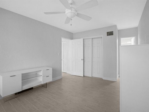 1000 SE 4th St 127, Fort Lauderdale FL 33301