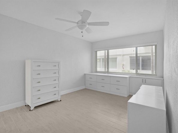 1000 SE 4th St 127, Fort Lauderdale FL 33301