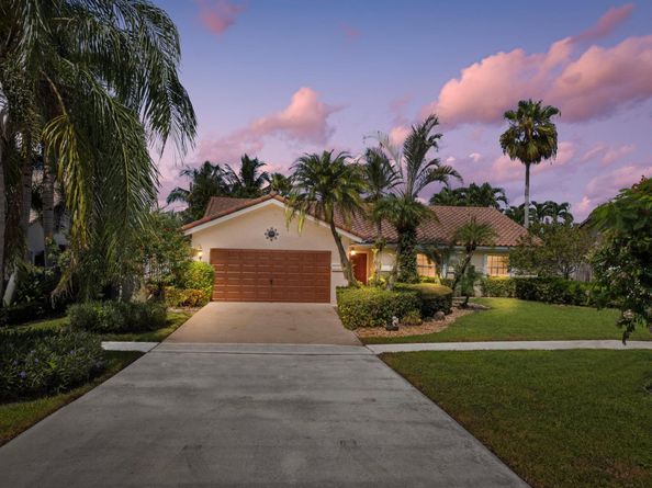 7463 W Country Club Boulevard, Boca Raton FL 33487