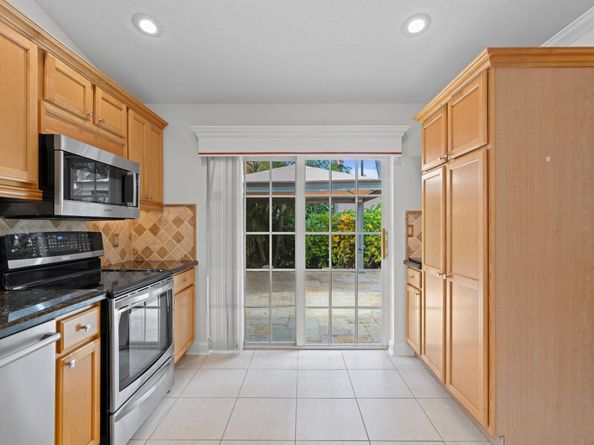 7463 W Country Club Boulevard, Boca Raton FL 33487