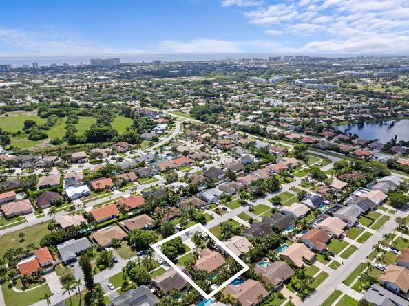 7463 W Country Club Boulevard, Boca Raton FL 33487