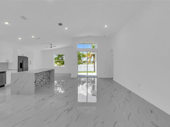5290 SW 134th Ave, Miramar FL 33027