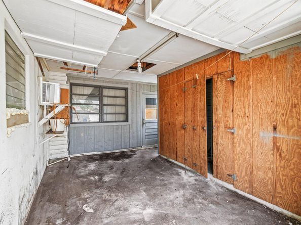 1672 NE 30th Street, Pompano Beach FL 33064