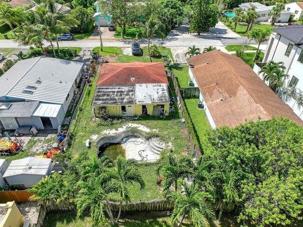245 NE 11th Street, Delray Beach FL 33444