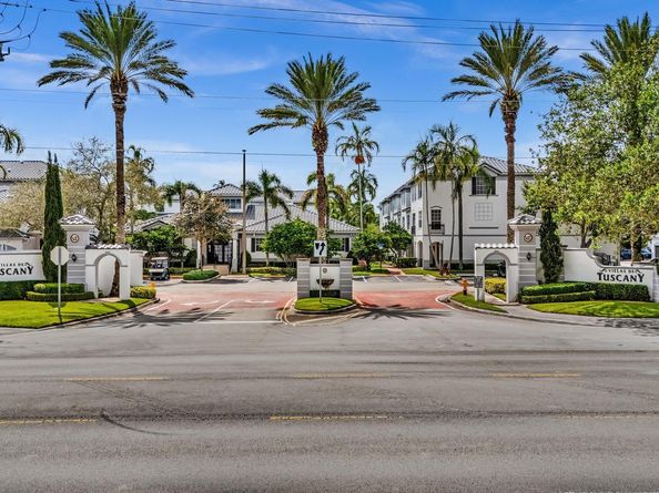 725 SW 148th Avenue 507, Sunrise FL 33325