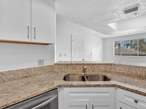 725 SW 148th Avenue 507, Sunrise FL 33325