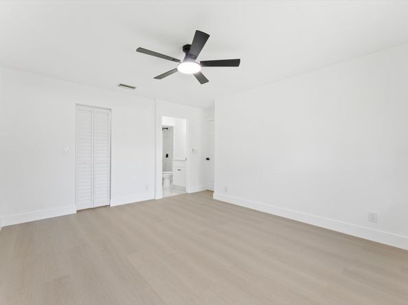 1355 Denlow Lane, Royal Palm Beach FL 33411