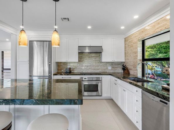 3708 Quail Ridge Drive Green Heron S, Boynton Beach FL 33436