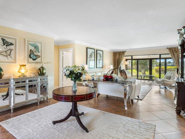 3653 Quail Ridge Drive Bobwhite B, Boynton Beach FL 33436