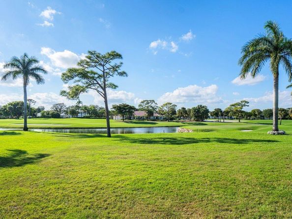3653 Quail Ridge Drive Bobwhite B, Boynton Beach FL 33436