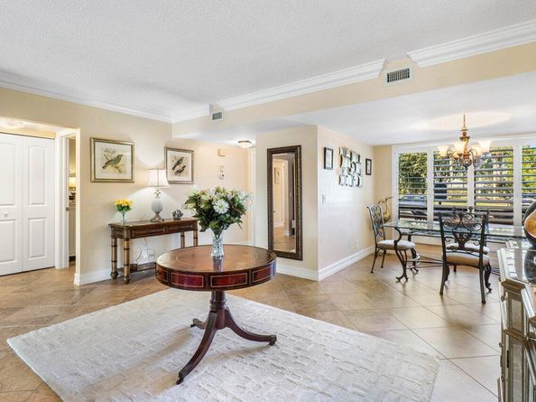 3653 Quail Ridge Drive Bobwhite B, Boynton Beach FL 33436