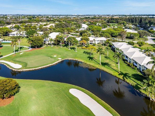 3653 Quail Ridge Drive Bobwhite B, Boynton Beach FL 33436