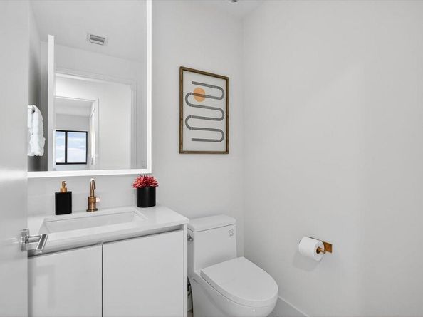 700 NE 24th Street 4802, Miami FL 33137