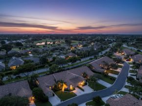 302 Sabal Palm Lane, Palm Beach Gardens FL 33418