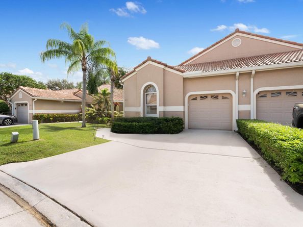 302 Sabal Palm Lane, Palm Beach Gardens FL 33418