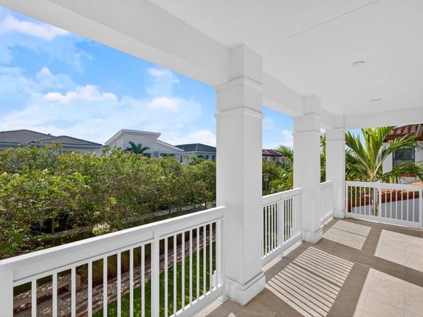 7053 Edison Place, Palm Beach Gardens FL 33418