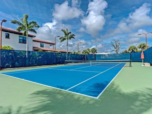 7053 Edison Place, Palm Beach Gardens FL 33418