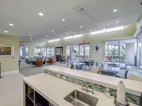 7053 Edison Place, Palm Beach Gardens FL 33418