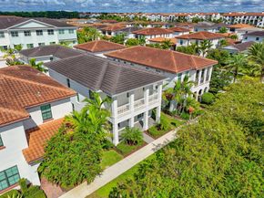 7053 Edison Place, Palm Beach Gardens FL 33418