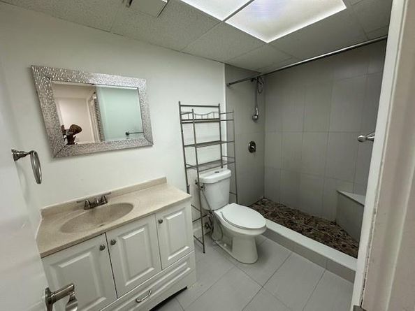 4265 NW South Tamiami Canal Dr 1104, Miami FL 33126