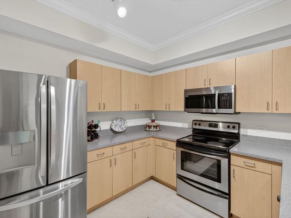 533 NE 3rd Ave 531, Fort Lauderdale FL 33301