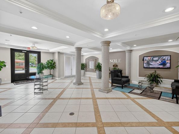 533 NE 3rd Ave 531, Fort Lauderdale FL 33301
