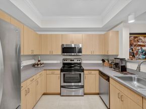 533 NE 3rd Ave 531, Fort Lauderdale FL 33301