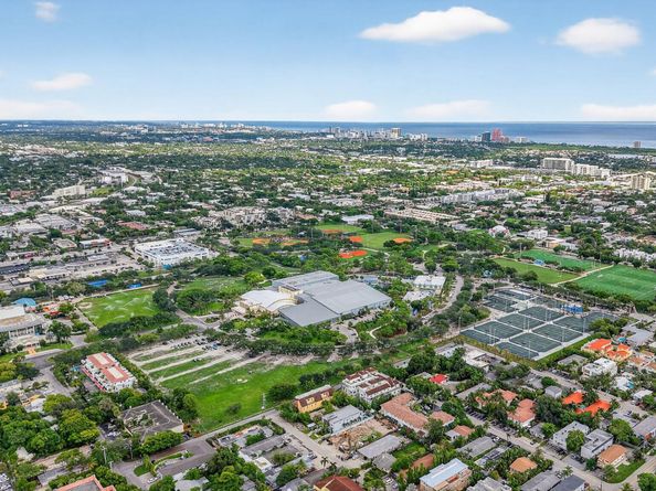 533 NE 3rd Ave 531, Fort Lauderdale FL 33301