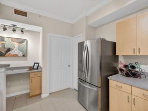 533 NE 3rd Ave 531, Fort Lauderdale FL 33301