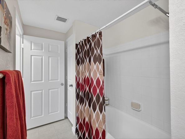 533 NE 3rd Ave 531, Fort Lauderdale FL 33301