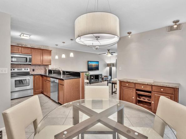 3002 NE 5th Ter 110B, Fort Lauderdale FL 33334