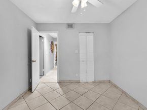 3002 NE 5th Ter 110B, Fort Lauderdale FL 33334