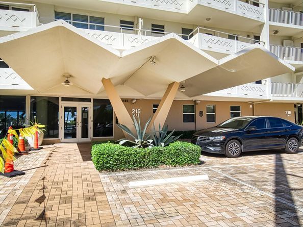 215 N Birch Road 5b, Fort Lauderdale FL 33304