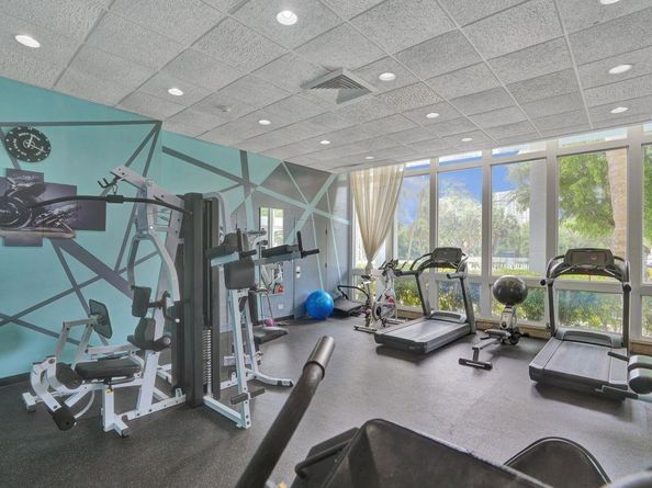 7441 Wayne Ave 10C, Miami Beach FL 33141
